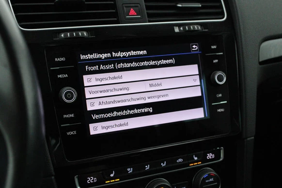 Volkswagen Golf - Afbeelding 23 van 30