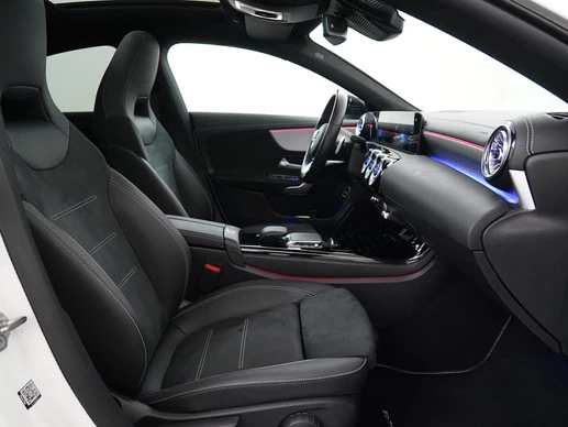 Mercedes-Benz CLA - Afbeelding 2 van 30