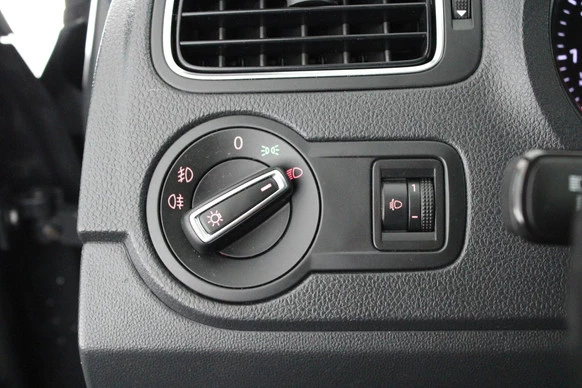 Volkswagen Polo - Afbeelding 13 van 30