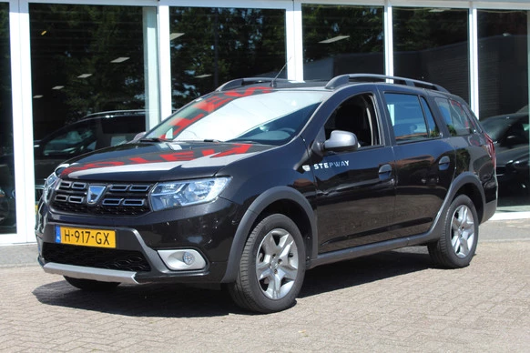 Dacia Logan - Afbeelding 1 van 30