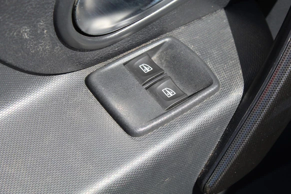 Dacia Logan - Afbeelding 5 van 30