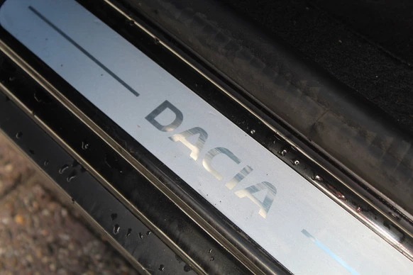 Dacia Logan - Afbeelding 7 van 30