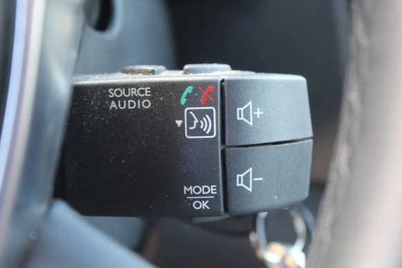 Dacia Logan - Afbeelding 12 van 30