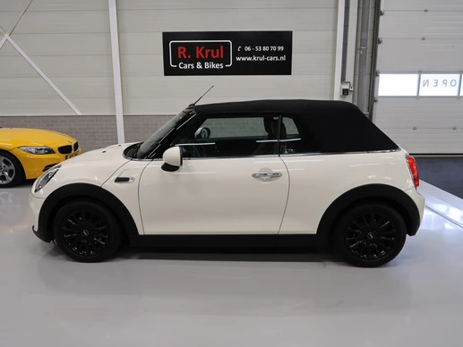 MINI Cooper Cabrio - Afbeelding 13 van 30