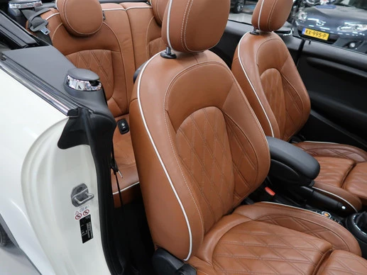 MINI Cooper Cabrio - Afbeelding 29 van 30