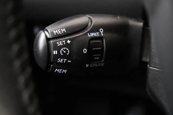 Peugeot 208 - Afbeelding 19 van 30