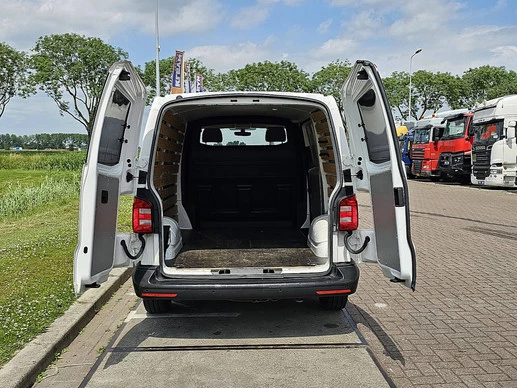 Volkswagen Transporter - Afbeelding 12 van 14