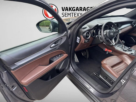 Alfa Romeo Stelvio - Afbeelding 13 van 26