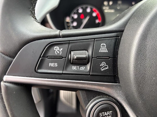 Alfa Romeo Stelvio - Afbeelding 20 van 26