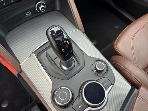Alfa Romeo Stelvio - Afbeelding 24 van 26