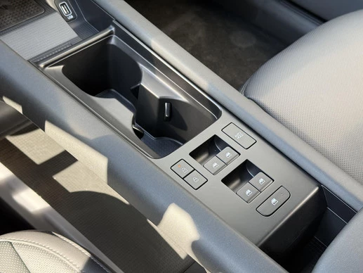Hyundai IONIQ 6 - Afbeelding 25 van 30