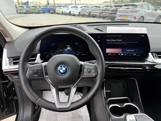 BMW iX1 - Afbeelding 16 van 30