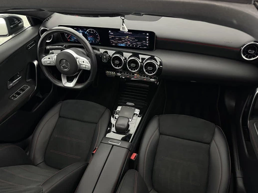 Mercedes-Benz A-Klasse - Afbeelding 12 van 30