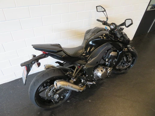 Kawasaki Z1000 - Afbeelding 12 van 14