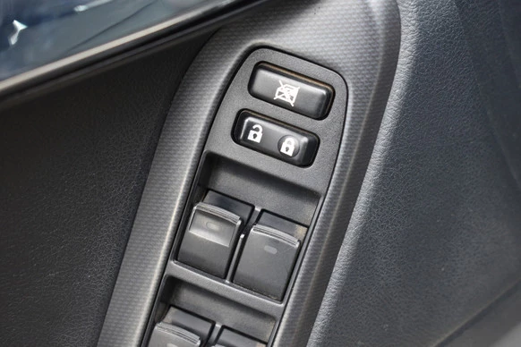 Toyota Land Cruiser - Afbeelding 8 van 16