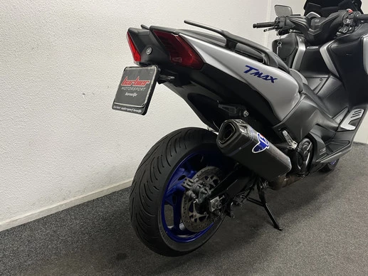 Yamaha T-MAX - Afbeelding 11 van 23