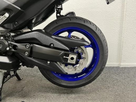 Yamaha T-MAX - Afbeelding 18 van 23