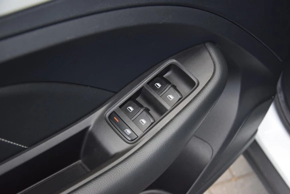 MG ZS EV - Afbeelding 13 van 27