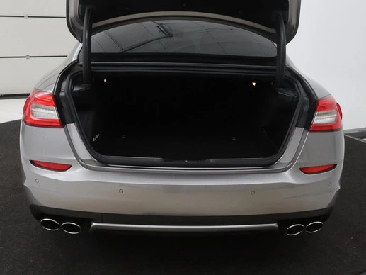 Maserati Quattroporte - Afbeelding 13 van 30