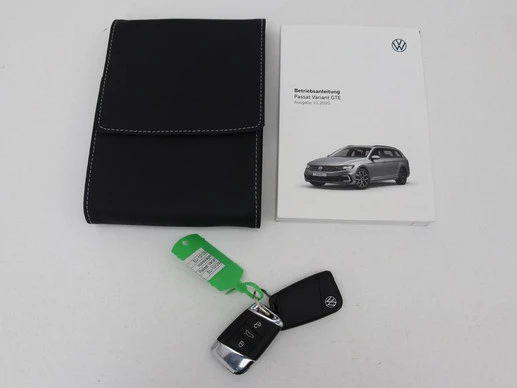 Volkswagen Passat - Afbeelding 14 van 30