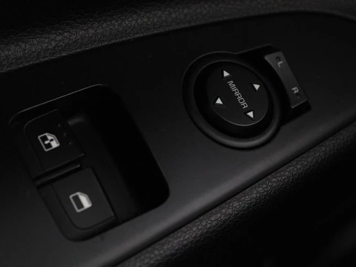 Kia Stonic - Afbeelding 27 van 30