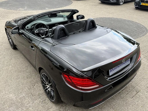 Mercedes-Benz SLC - Afbeelding 17 van 30