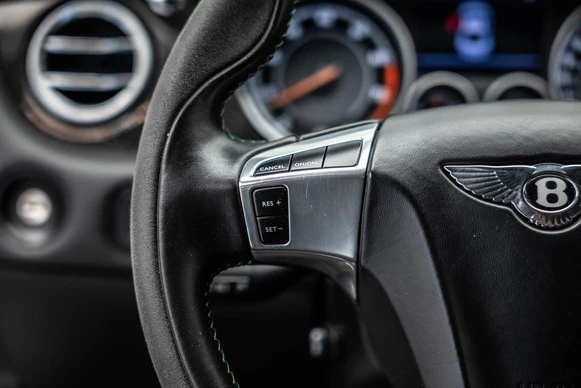 Bentley Continental GT - Afbeelding 21 van 30