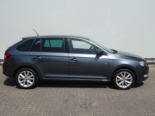 Škoda Rapid - Afbeelding 4 van 19