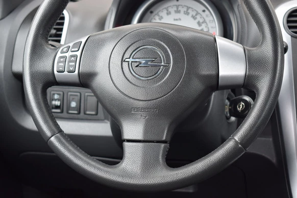 Opel Agila - Afbeelding 12 van 27