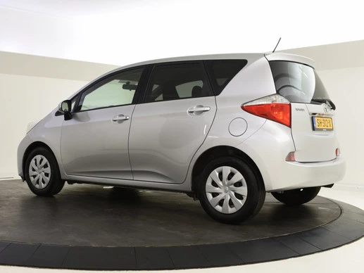 Toyota Verso-S - Afbeelding 2 van 29