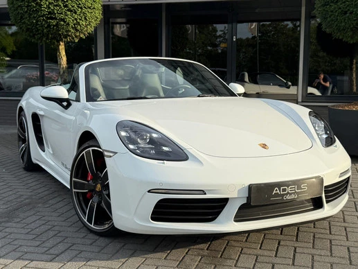 Porsche 718 - Afbeelding 1 van 30