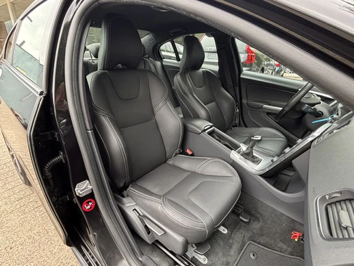 Volvo S60 - Afbeelding 15 van 18
