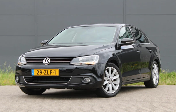 Volkswagen Jetta - Afbeelding 2 van 30