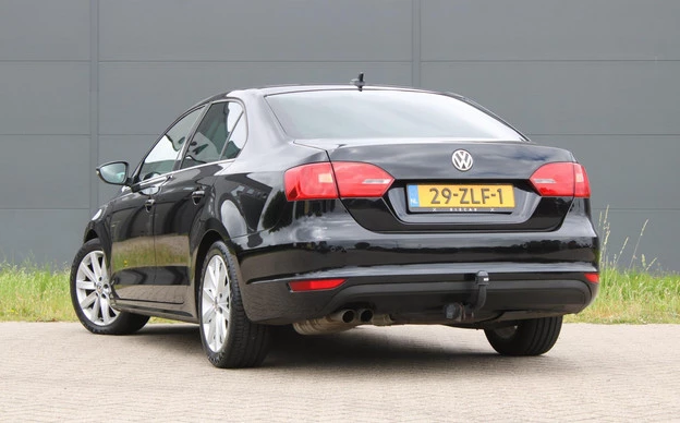 Volkswagen Jetta - Afbeelding 3 van 30