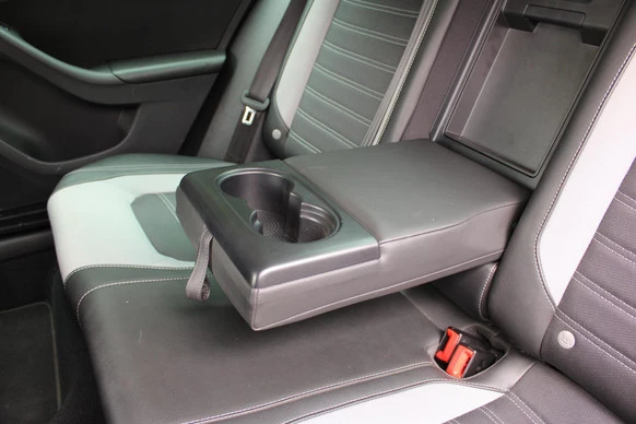 Volkswagen Jetta - Afbeelding 28 van 30