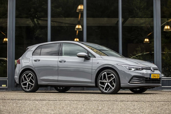 Volkswagen Golf - Afbeelding 1 van 30