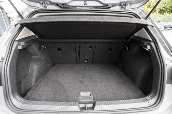 Volkswagen Golf - Afbeelding 13 van 30