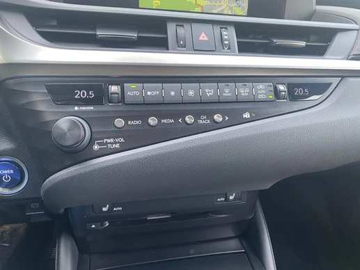 Lexus ES - Afbeelding 20 van 29