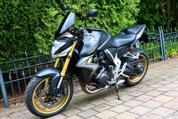 Honda CB 1000 R - Afbeelding 2 van 25