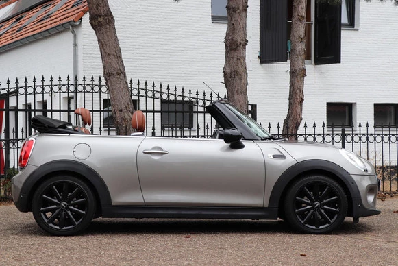 MINI Cooper Cabrio - Afbeelding 6 van 30