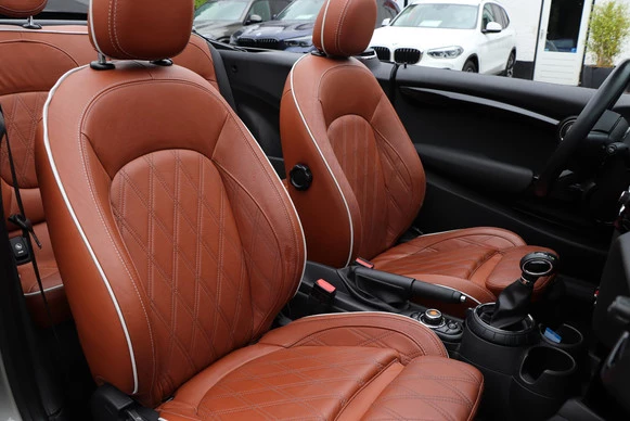 MINI Cooper Cabrio - Afbeelding 14 van 30