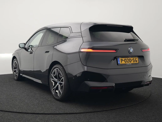 BMW iX - Afbeelding 22 van 30
