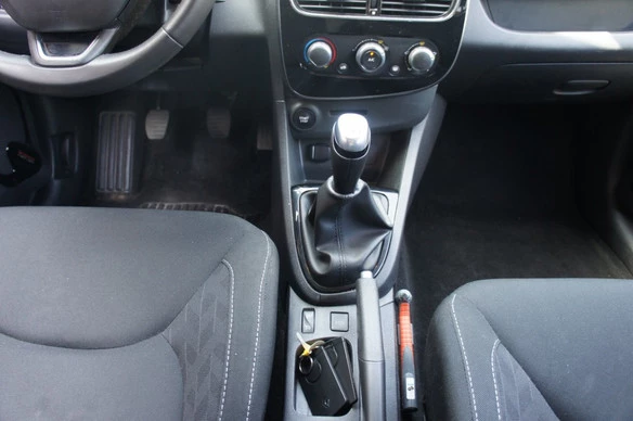 Renault Clio - Afbeelding 12 van 29