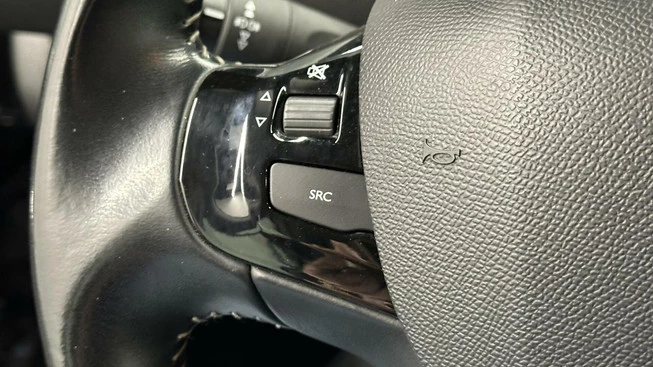 Peugeot 308 - Afbeelding 22 van 30