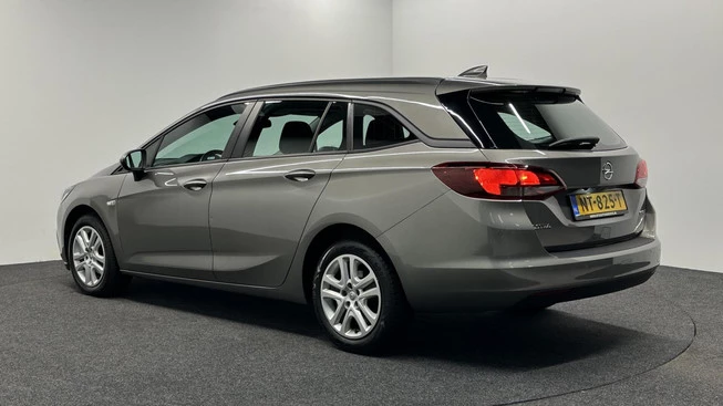 Opel Astra - Afbeelding 4 van 30