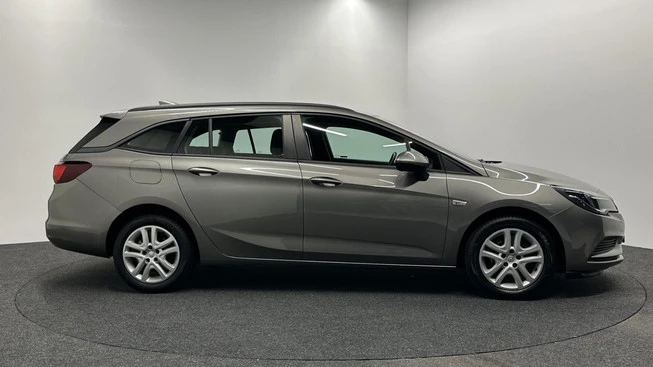 Opel Astra - Afbeelding 7 van 30
