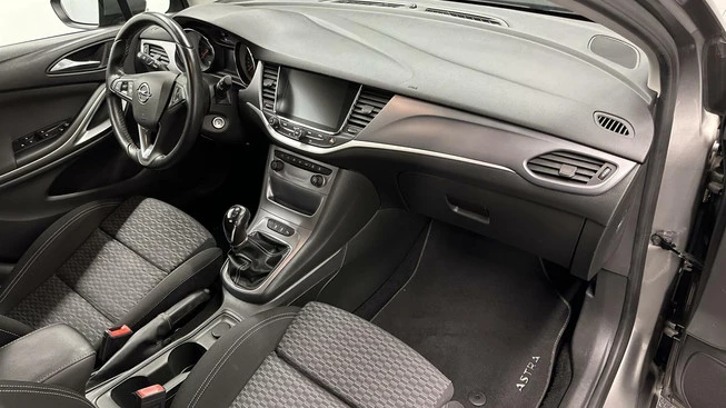 Opel Astra - Afbeelding 12 van 30