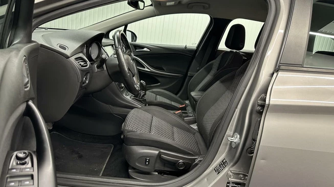 Opel Astra - Afbeelding 17 van 30