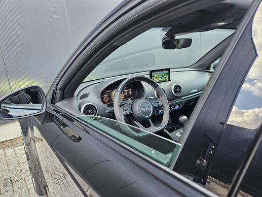 Audi RS3 - Afbeelding 26 van 30