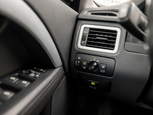 Volvo V70 - Afbeelding 22 van 30